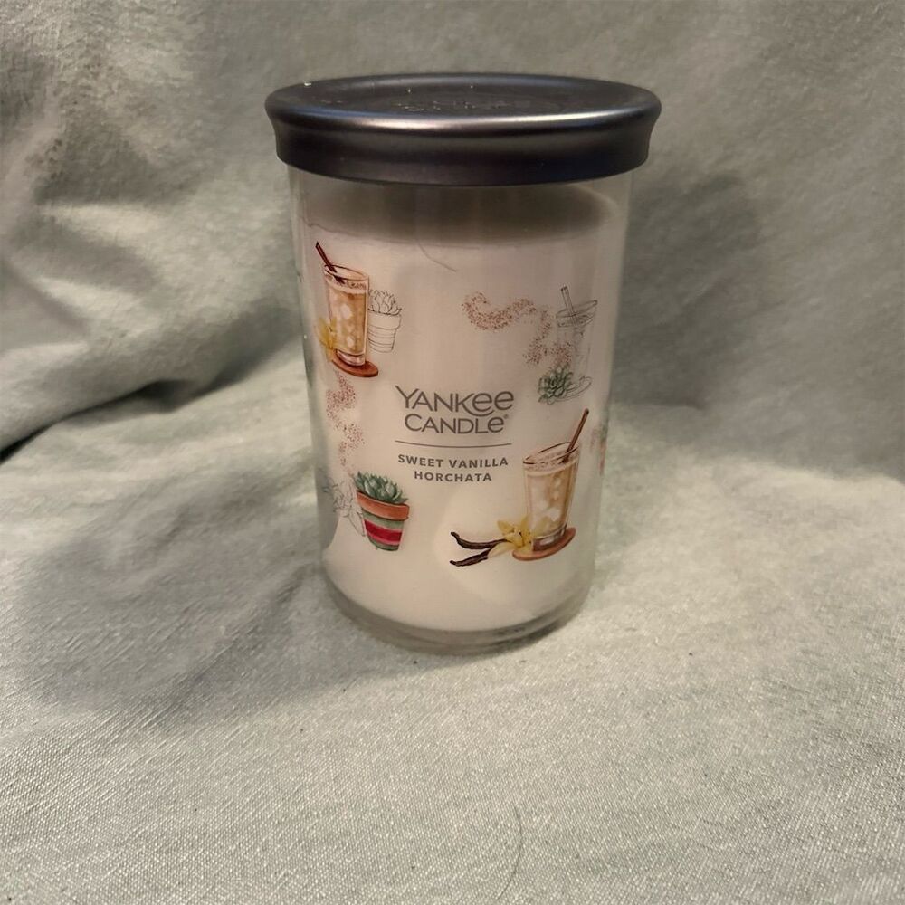 Yankee Candle Sweet Vanilla Horchata Large Tumbler Candle 20 oz